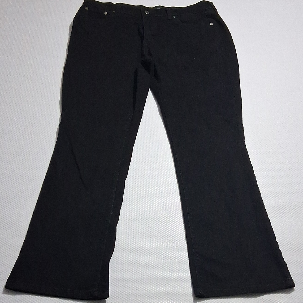 Levi's Women's Boot Cut Jeans - Black